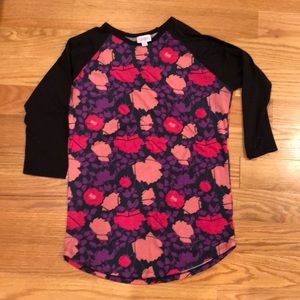 LuLaRoe Randy top